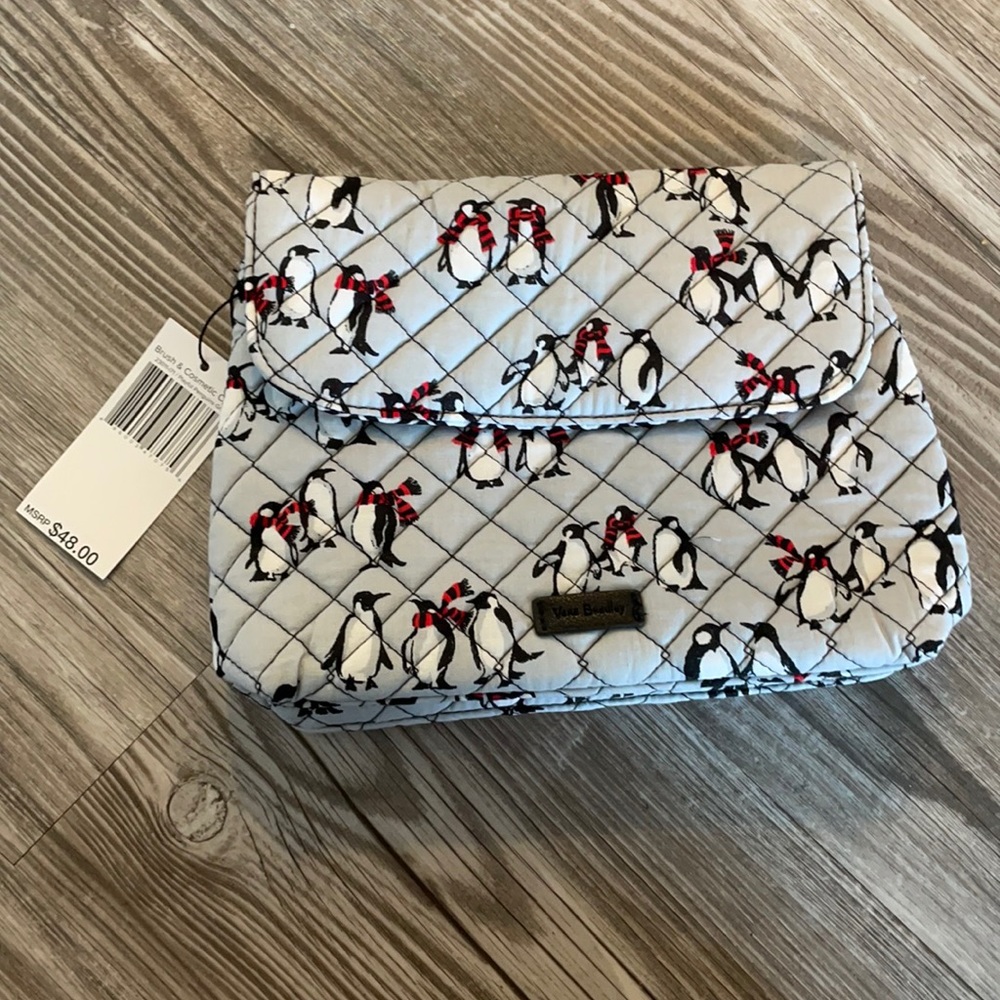 NWT Vera Bradley Brush and Cosmetic Case